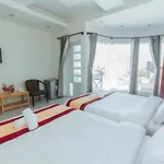 Phuoc Hai Hotel By The Moment