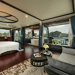 La Regina Grand Cruise