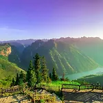 Ma Pi Leng Ecolodge