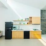 Ly Homestay Ha Long