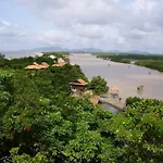River Ray Estates Resort