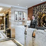 Conifer Grand Hotel