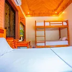 Hillside View Bungalow Homestay