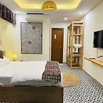 Wins House