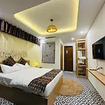 Wins House