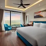 The Watson Premium Halong Hotel