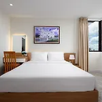 Dong Phuong Hotel