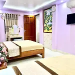 Td Luxury Hotel