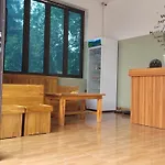 Felila Hostel & Tours
