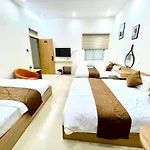Green Hotel