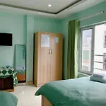 Long Guest House