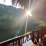 Hang Lan Bungalow