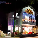 Khách sạn Giai Điệu
