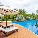 Purama Resort