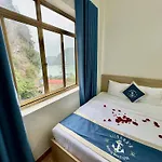 Cat Ba Plaza Hotel