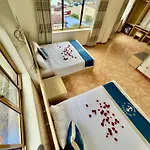 Cat Ba Plaza Hotel