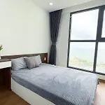 Bedroom Bliss With Breathtaking Views-Can Ho 2 Pn Tang Cao, Nhin Thang Ra Bien.