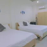 Anh Duong Homestay - Coastal Stop - Just 2 Mins Walking To Eo Gio