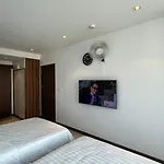 Chill Vibe II