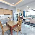 Santini Hotel