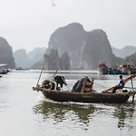 Lan Ha Floating Homestay