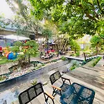D\'Villa Hotel - Homestay