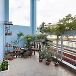 Nha Giang Sinh Tren Doi Villa