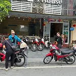 Kiki\'S House And Motorbike For Rent