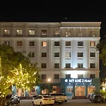 My Khe 2 Da Nang Seafront Hotel
