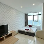 Nha Trang Seaside Apartment