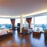 International Hotel