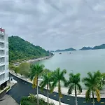 Hung Long Harbour Hotel