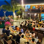LePont Cat Ba Bungalow