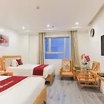 Grand Jeep Hotel