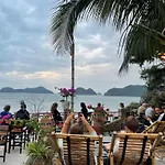 Le Pont Bungalow Cat Ba