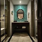 Gm Premium Hotel