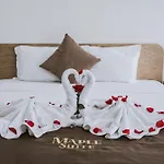 Maple Suite Hotel & Apartment