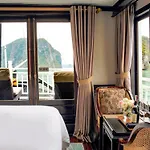 Paradise Sails Cruise