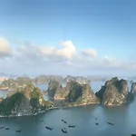 Aroma Ha Long Hotel