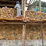 Dinh Da H\'Mong - Karsterly Rock Lodge