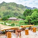 Chien\'S Lodge Du Gia