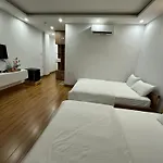 The Land Hotel & Apartment