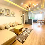 Da Nang Daisy Apartment