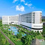 Selectum Noa Resort Cam Ranh
