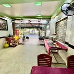 Manh Vuong Hotel Catba