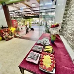 Manh Vuong Hotel Catba