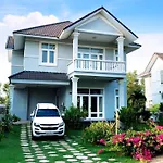 Luxsea Villa