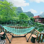 Lotus Field Homestay