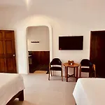 Vida Loca Sunset Beach Resort