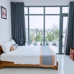 Khách sạn Hoàng My